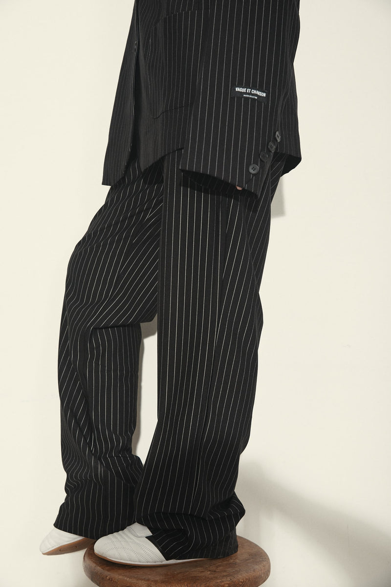 Vague the striped blazer- Black