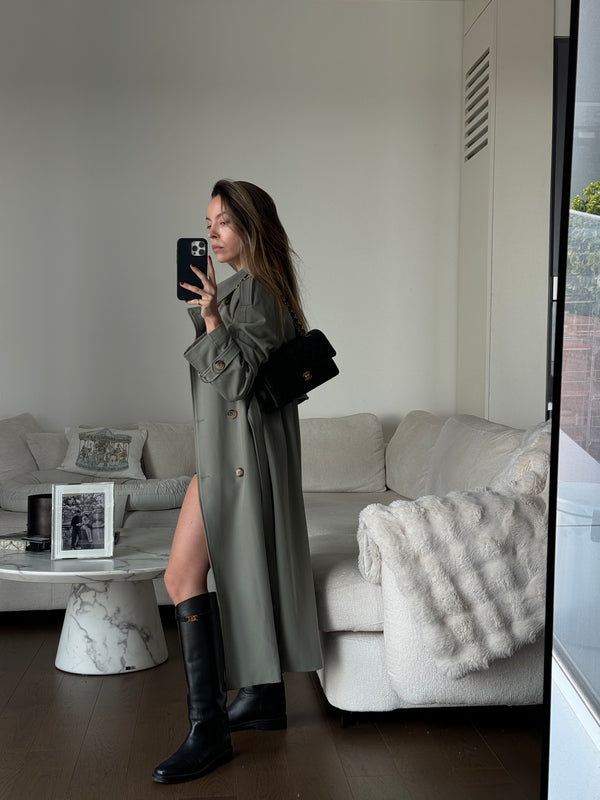 VAGUE ET CHANSON THE TRENCH COAT DUSTY GREEN