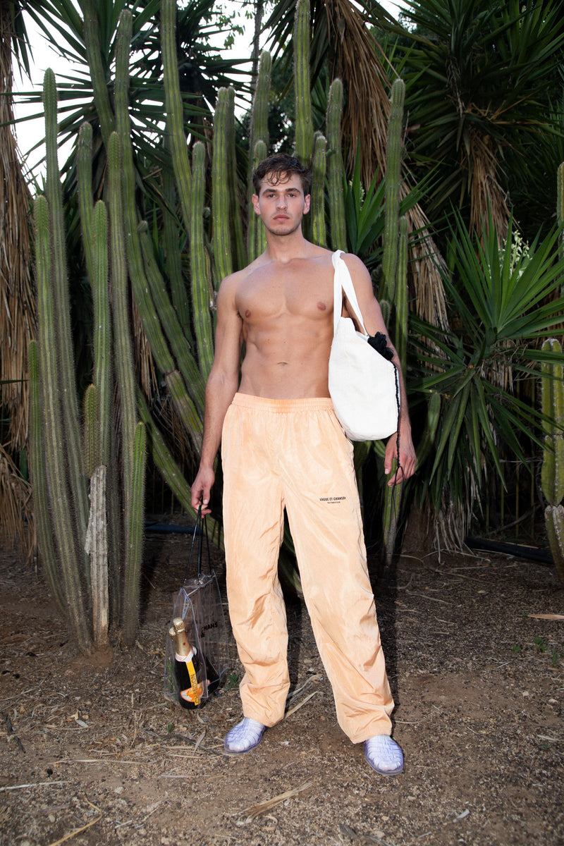 RUNWAY LOOK NO.10