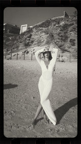 Vague crochet golden logo dress