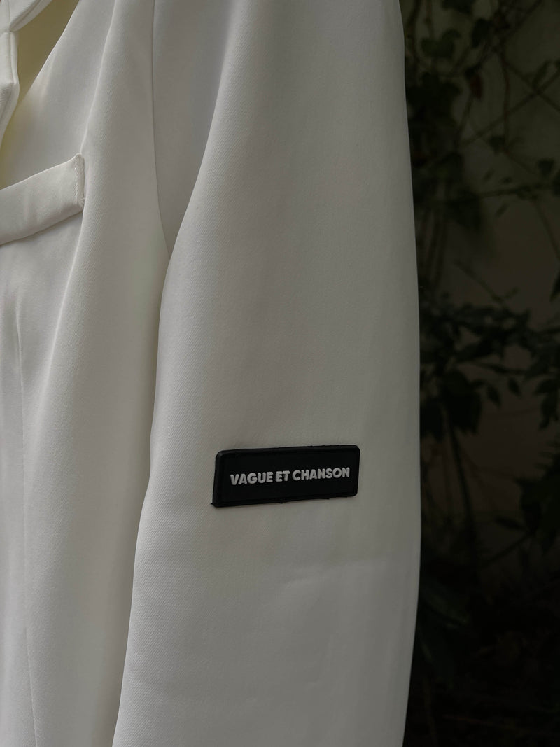 VAGUE ET CHANSON THE BLAZER WHITE